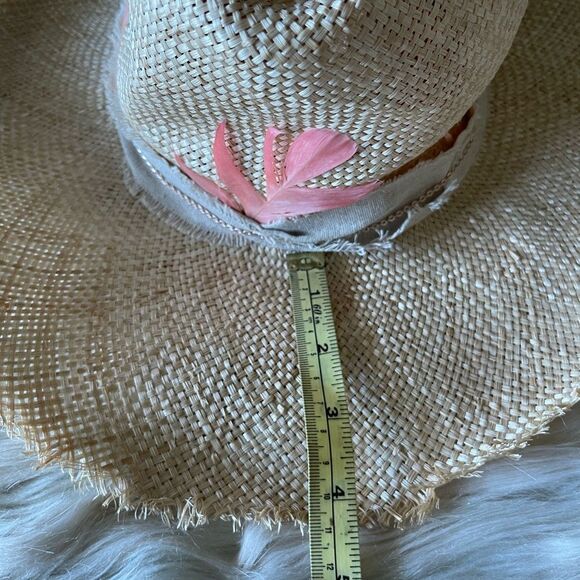 House of Lafayette Tan Straw cowgirl Hat with feathers. - Picture 11 of 11